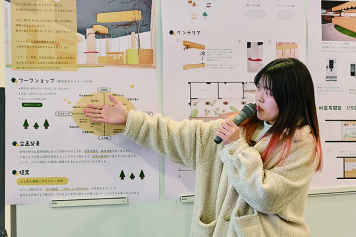 バーティカルレビュー展示・合同講評会
