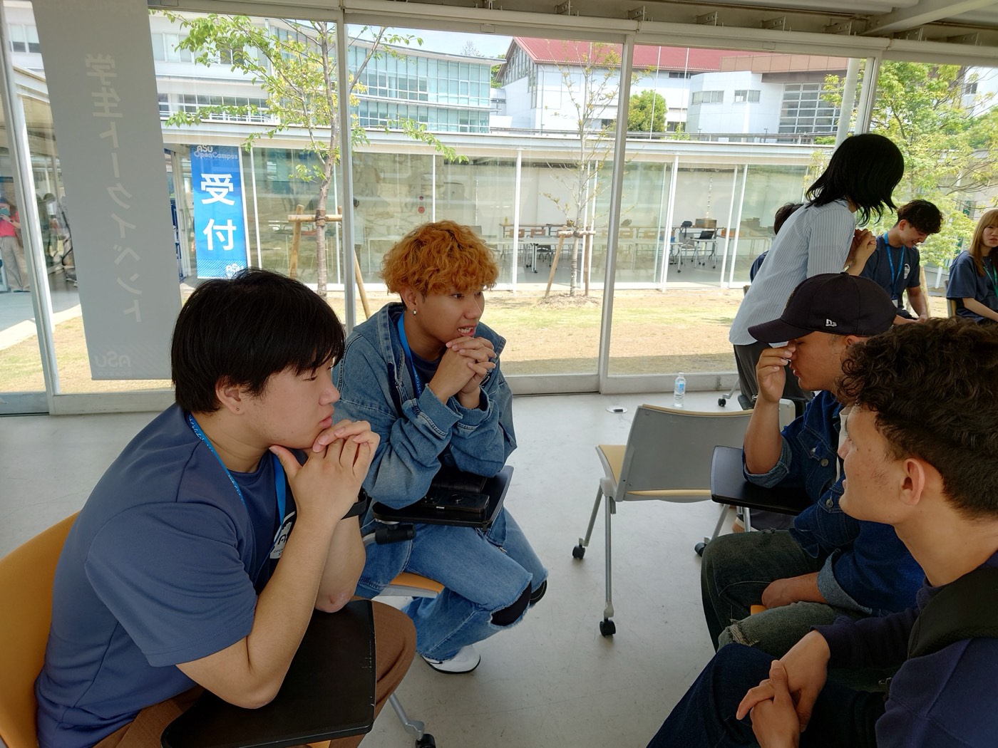 在学生とふれあう場の様子4